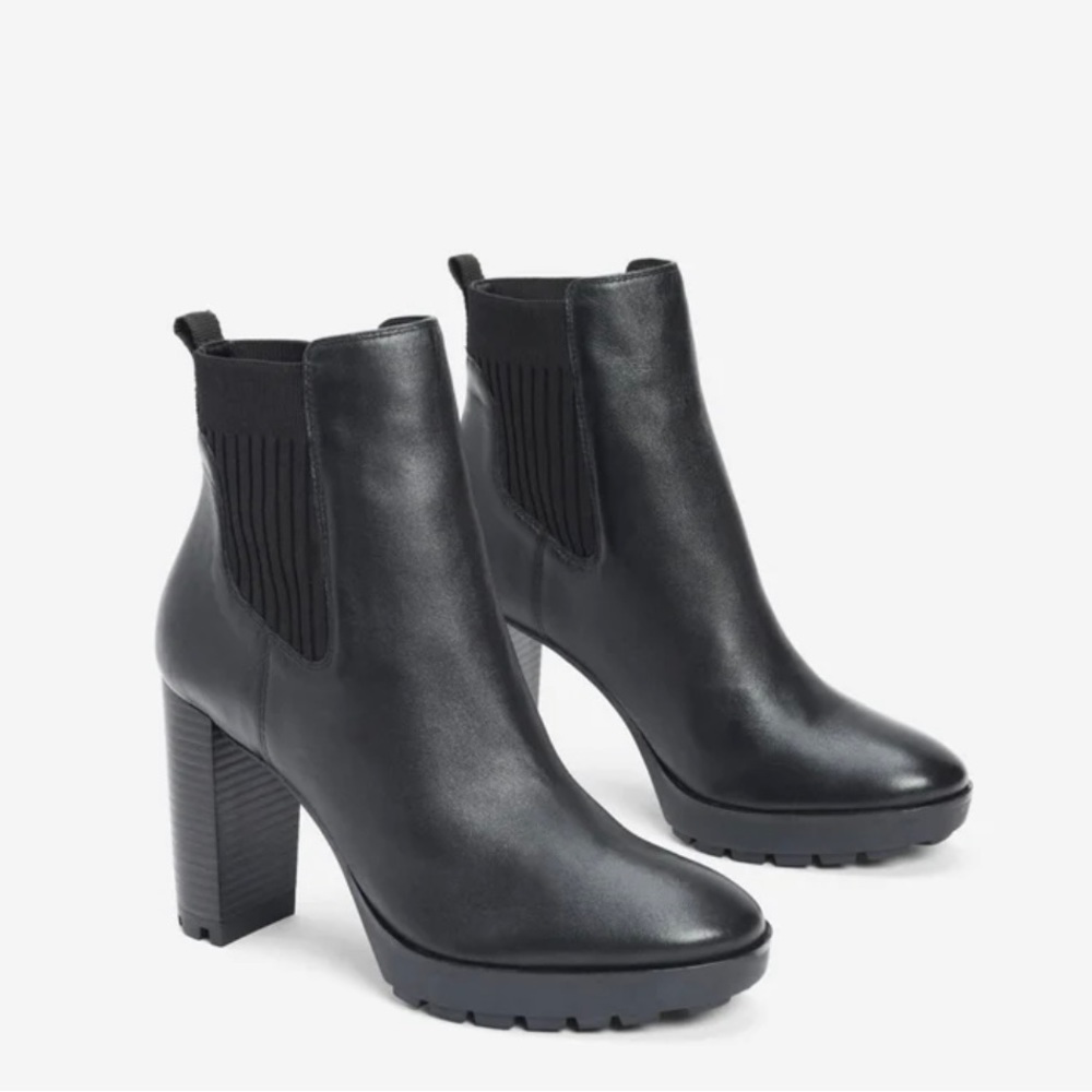 Kenneth Cole JUNNE LEATHER BOOTIE